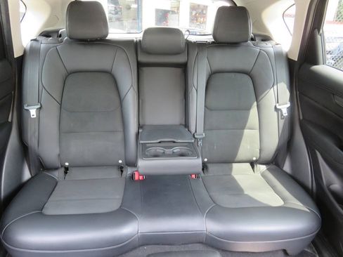 Used 2018 MAZDA CX-5 Touring w/ Preferred Equipment Package AWD/4WD image 20