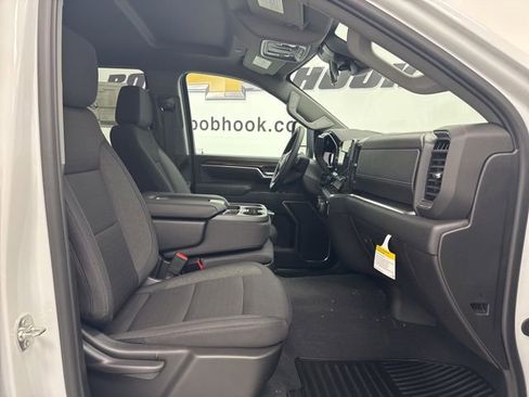 New 2026 Chevrolet Silverado 2500 LT image 32