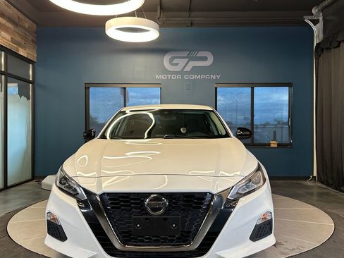 Used 2022 Nissan Altima 2.5 SR image 8