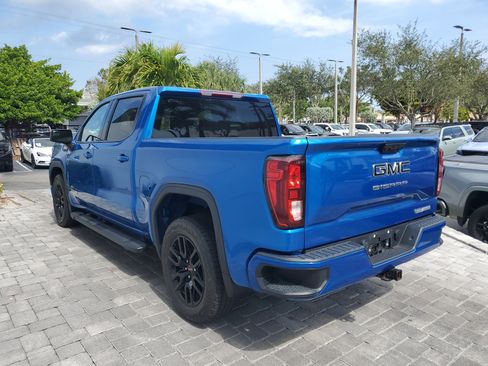 Used 2024 GMC Sierra 1500 Elevation w/ LPO, Elevation Black Package image 4