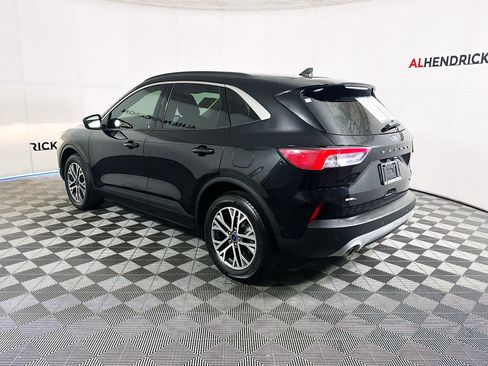 Used 2022 Ford Escape SEL image 5