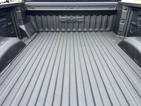 New 2026 GMC Sierra 3500 Denali w/ Denali Reserve Package image 4