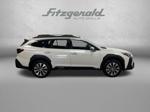 Used 2025 Subaru Outback Touring w/ Popular Package #2 AWD/4WD image 7