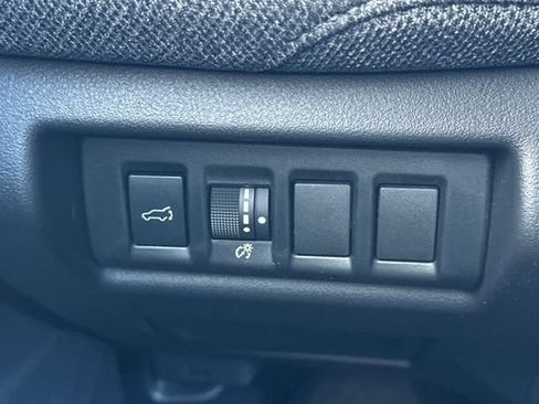 Certified 2026 Subaru Outback Premium AWD/4WD image 31