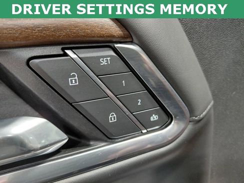 Used 2025 GMC Sierra 2500 Denali Ultimate image 14