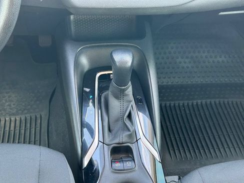 Used 2022 Toyota Corolla LE FWD image 20