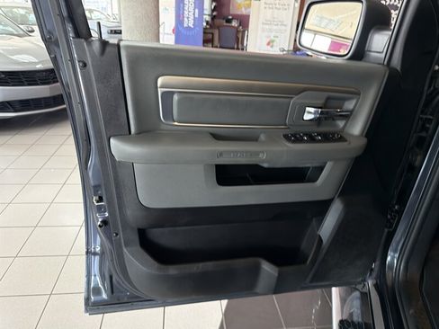 Used 2018 RAM 1500 Big Horn AWD/4WD image 11