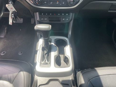 Used 2018 Chevrolet Colorado ZR2 AWD/4WD image 22
