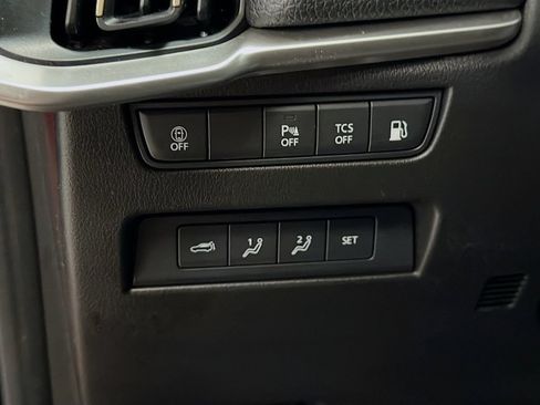 Used 2024 MAZDA CX-90 Plug-In Hybrid w/ Premium Pkg AWD/4WD image 12