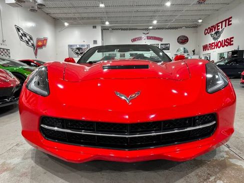 Used 2018 Chevrolet Corvette Stingray Convertible w/ 3LT Preferred Equipment Group RWD image 23