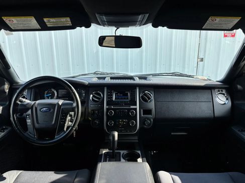 Used 2016 Ford Expedition XL w/ Equipment Group 101A AWD/4WD image 17