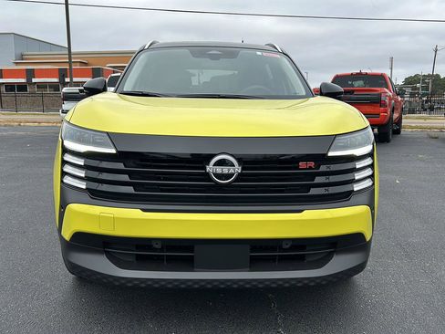 New 2026 Nissan Kicks SR w/ SR Premium Package image 2