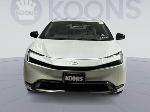 New 2026 Toyota Prius XLE image 11