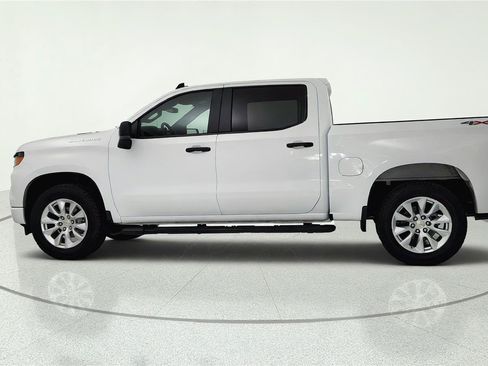 Used 2026 Chevrolet Silverado 1500 Custom AWD/4WD image 4