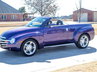 Used 2004 Chevrolet SSR w/ Preferred Equipment Group