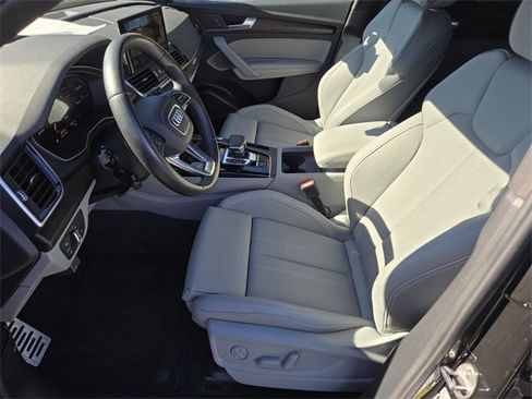 Used 2023 Audi Q5 2.0T Premium Plus image 8