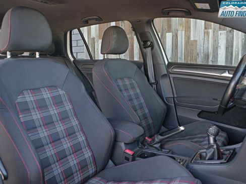 Used 2018 Volkswagen GTI S FWD image 21