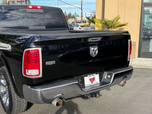 Used 2014 RAM 1500 Laramie w/ Convenience Group RWD image 6