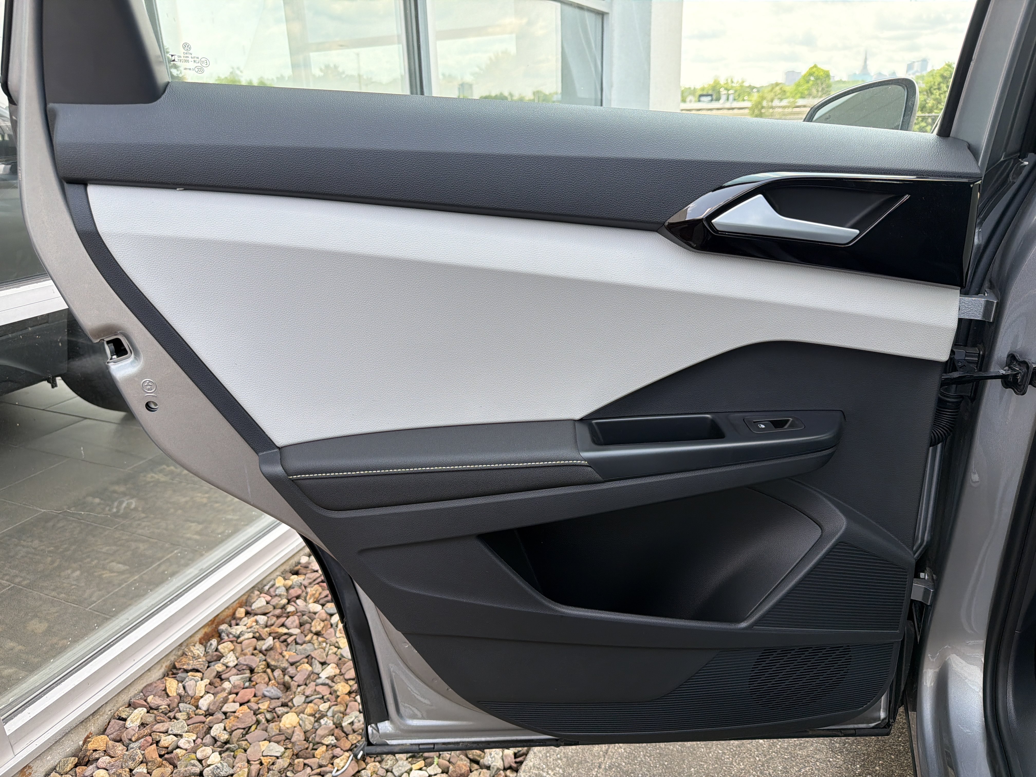New 2025 Volkswagen Taos S AWD/4WD image 23