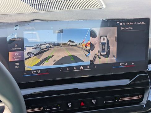 Used 2026 BMW 530i w/ Premium Package image 14