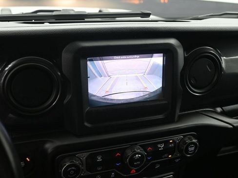Used 2021 Jeep Wrangler Unlimited Sport AWD/4WD image 14