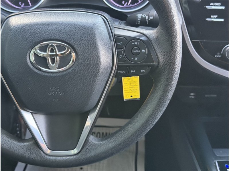 Used 2019 Toyota Camry LE FWD image 34