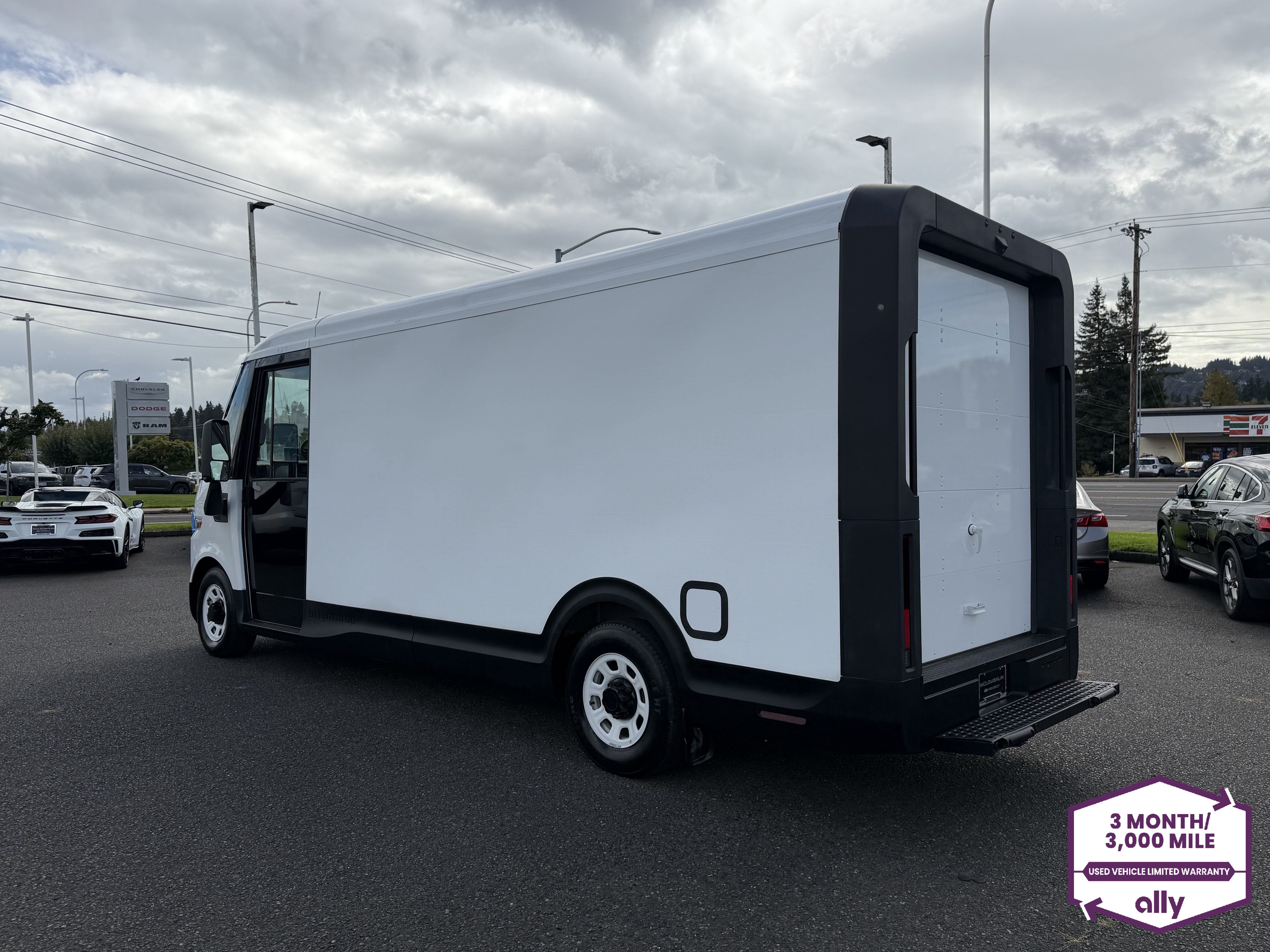 Used 2023 Chevrolet Brightdrop 600 w/ Active Safety Package 2 AWD/4WD image 3