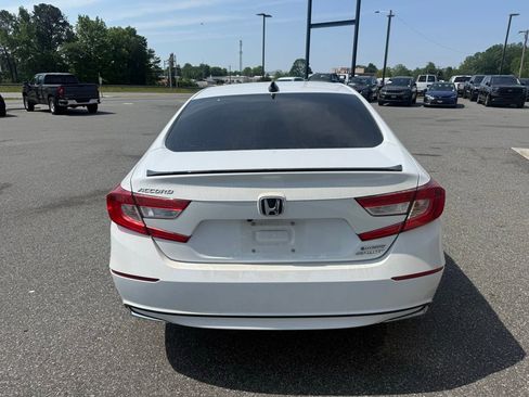 Used 2022 Honda Accord Sport image 7