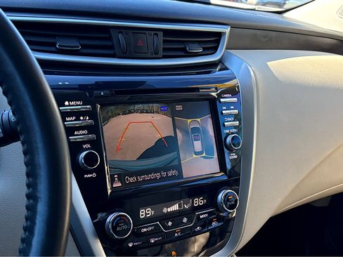 Used 2022 Nissan Murano Platinum w/ Cargo Package image 12