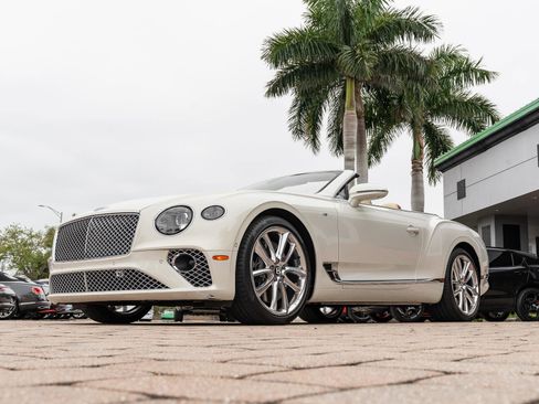 Used 2021 Bentley Continental GT AWD/4WD image 7