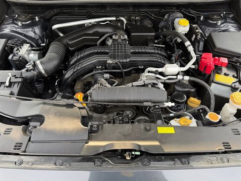 Used 2024 Subaru Crosstrek 2.0i Premium image 23