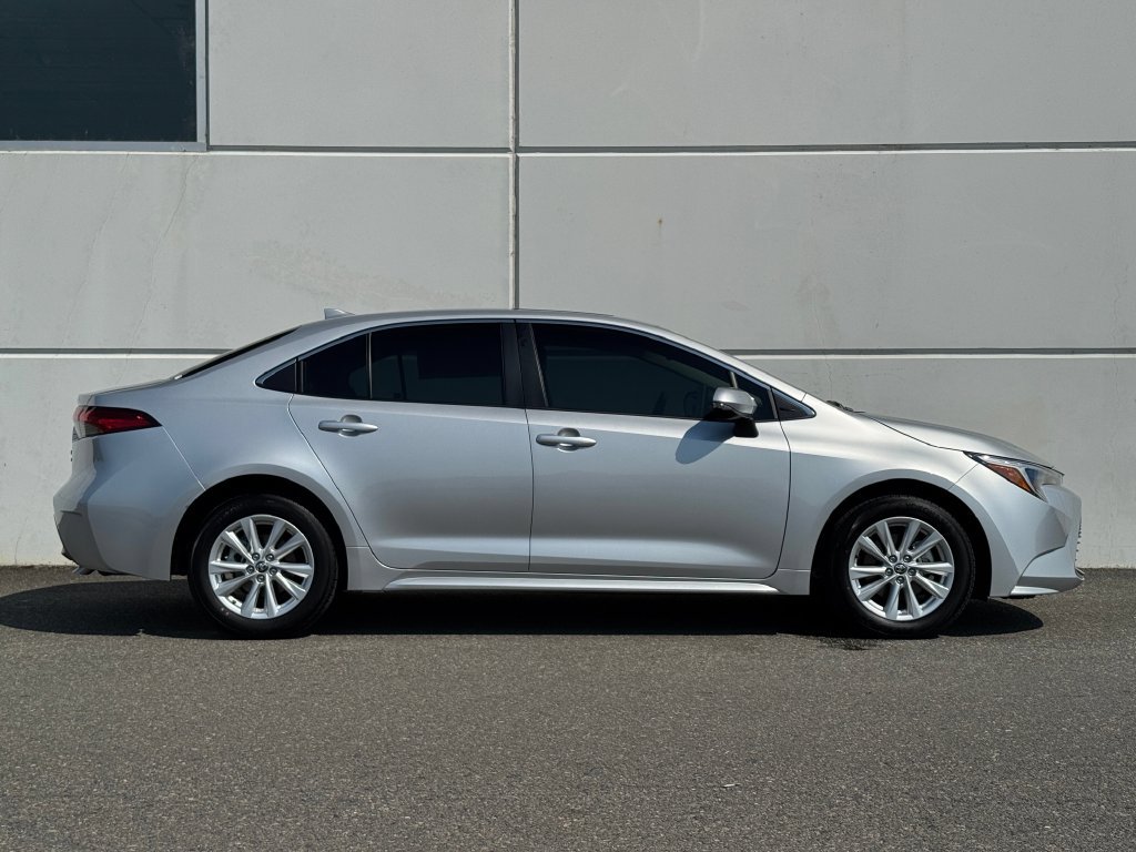 Certified 2026 Toyota Corolla XLE FWD image 8