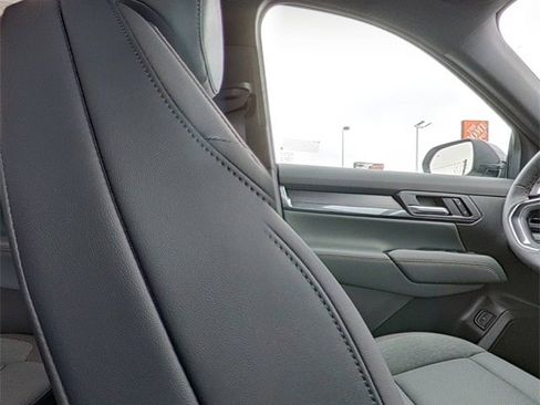 New 2026 GMC Terrain AT4 w/ LPO, Floor Liner Package image 29