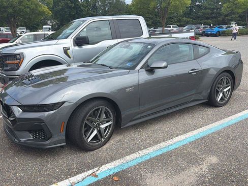 Certified 2025 Ford Mustang GT Premium RWD image 1
