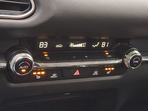 Used 2021 MAZDA CX-30 AWD 2.5 S w/ Premium Package image 16