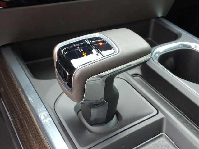 Used 2023 Chevrolet Silverado 1500 RST AWD/4WD image 10