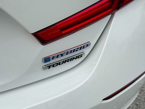 Used 2022 Honda Accord Touring image 11