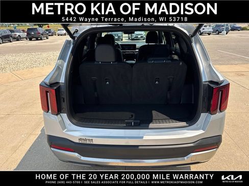 Used 2025 Kia Sorento SX Prestige AWD/4WD image 37
