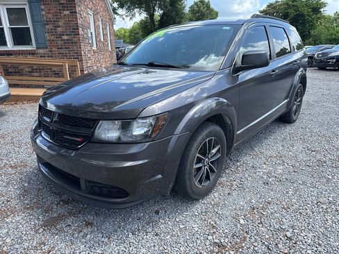 Used 2018 Dodge Journey SE w/ Popular Equipment Group FWD image 7