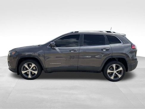 Used 2019 Jeep Cherokee Limited FWD image 6