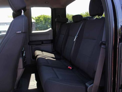 Used 2017 Ford F150 XL w/ Equipment Group 101A Mid AWD/4WD image 24