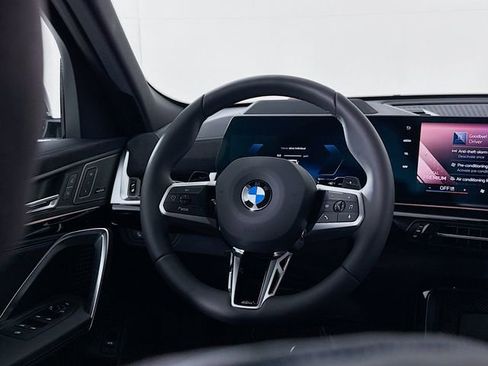 New 2026 BMW X2 xDrive28i w/ Technology Package image 24