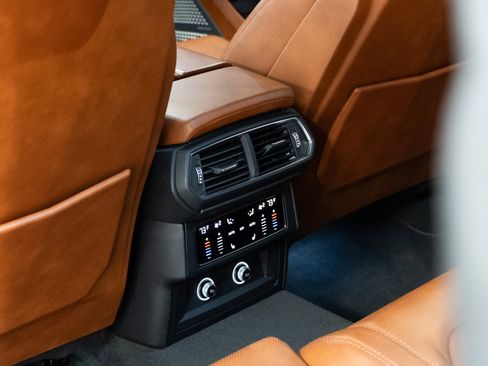 Used 2019 Lamborghini Urus image 23