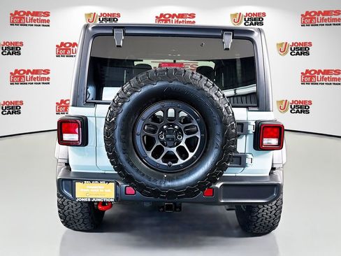 Used 2023 Jeep Wrangler Unlimited Rubicon w/ Xtreme 35 Tire Package AWD/4WD image 13