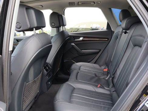 Used 2018 Audi Q5 2.0T Premium AWD/4WD image 11