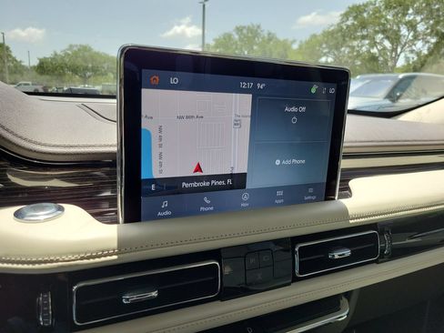 Certified 2023 Lincoln Aviator Black Label w/ Dynamic Handling Package AWD/4WD image 21