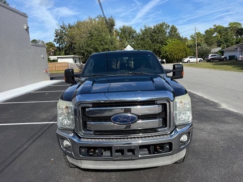 Used 2013 Ford F250 Lariat w/ Lariat Interior Pkg image 6