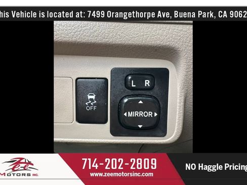 Used 2010 Toyota Corolla S image 26