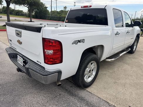 Used 2011 Chevrolet Silverado 1500 LT AWD/4WD image 7