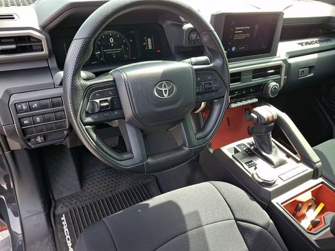 Used 2025 Toyota Tacoma SR w/ SR Upgrade Package image 13